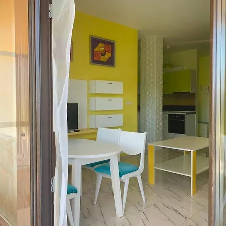 Dilianas Apart 1 Apartamento Sozopol
